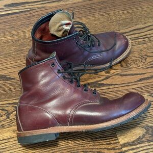 Red Wing 9011 Burgundy Leather Boots